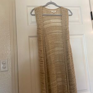 Umgee Crochet long vest / kimono with fringe. Size M/L